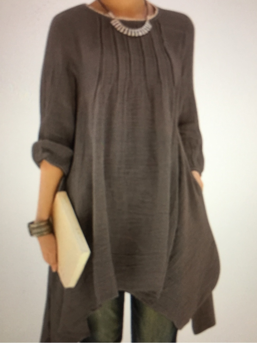 L Black 23”PTP cotton blend lovely lightweight tunic or dress